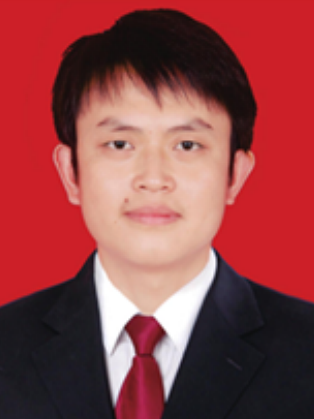梁向虎 梁向虎