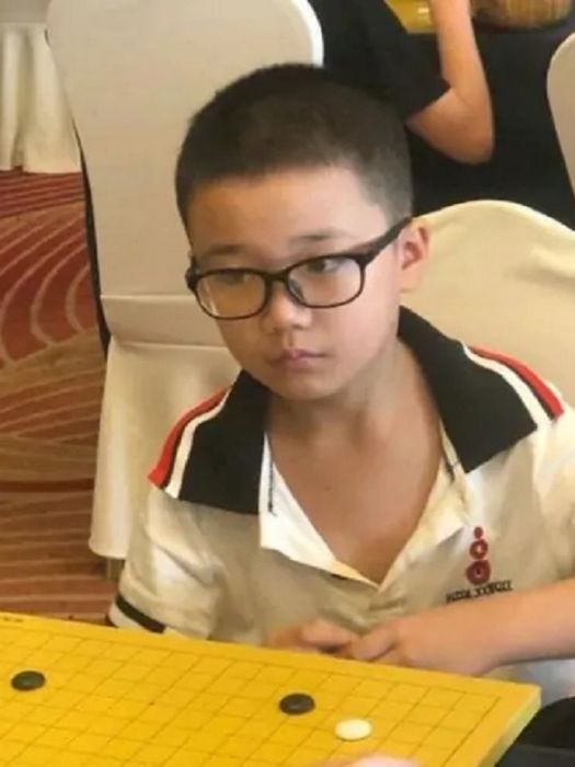 尹成志(中國圍棋運動員) 尹成志(中國圍棋運動員)