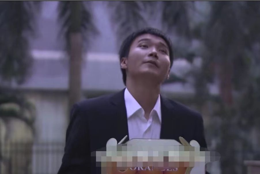 舒然(電視劇《雲上的誘惑》中的角色) 舒然(電視劇《雲上的誘惑》中的角色)