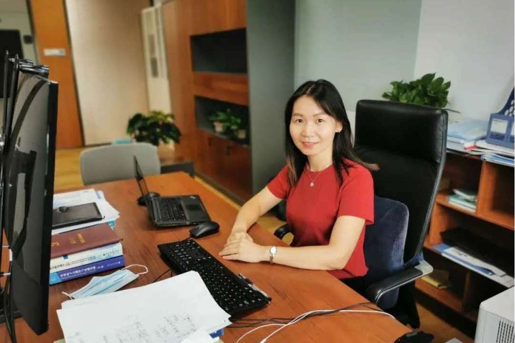 唐仙(清華大學深圳國際研究生院副教授) 唐仙(清華大學深圳國際研究生院副教授)