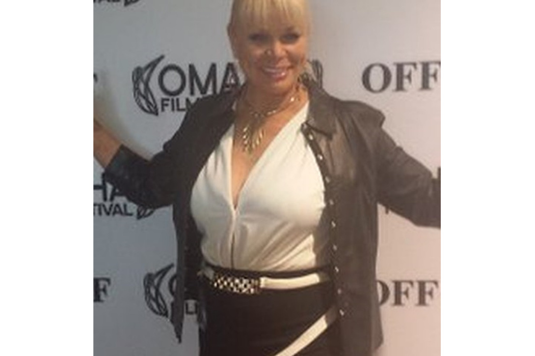 Kadrolsha Ona Carole Kadrolsha Ona Carole