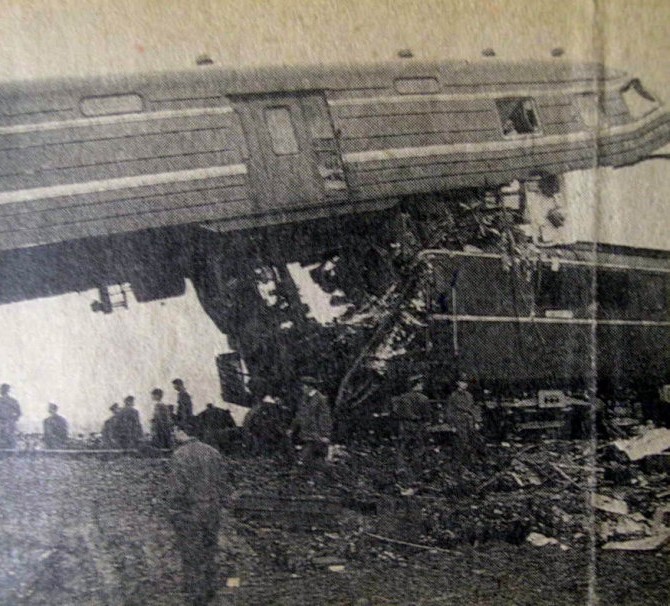 3·24滬杭外繞線列車相撞事故(1988年滬杭鐵路列車相撞事故)