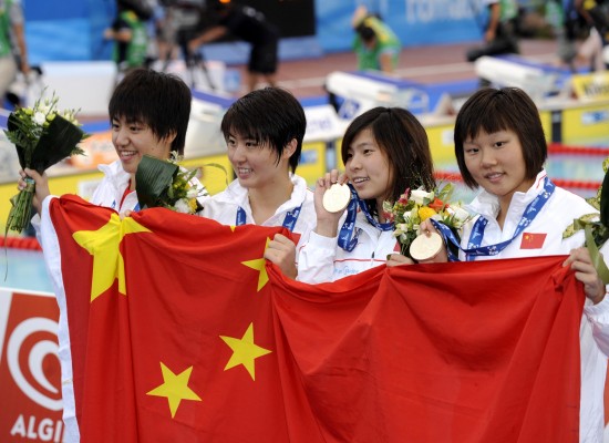 中國女子游泳隊勇奪2009年世界冠軍
