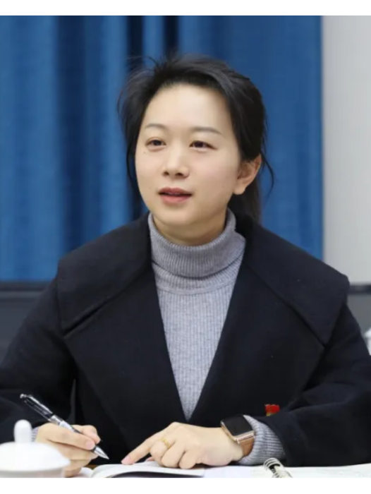 張瑋(江西省贛州市南康區南水街道黨工委委員、紀工委書記) 張瑋(江西省贛州市南康區南水街道黨工委委員、紀工委書記)
