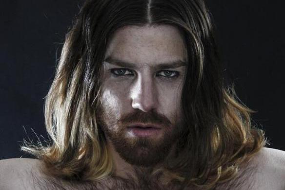 鬍子小姐(ladybeard) 鬍子小姐(ladybeard)