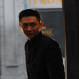 謝鵬(中國演員,音樂教師,表演教師) 謝鵬(中國演員,音樂教師,表演教師)