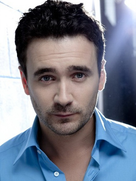 Allan Hawco Allan Hawco
