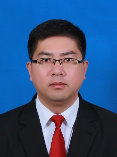 余凌峰(浙江省台州市天台縣平橋鎮黨委副書記、鎮長) 余凌峰(浙江省台州市天台縣平橋鎮黨委副書記、鎮長)