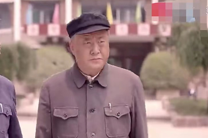 張德富(農村題材電視劇《老農民》中的角色) 張德富(農村題材電視劇《老農民》中的角色)