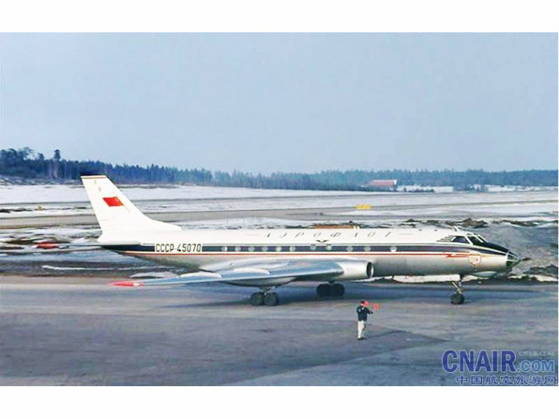 圖-124客機