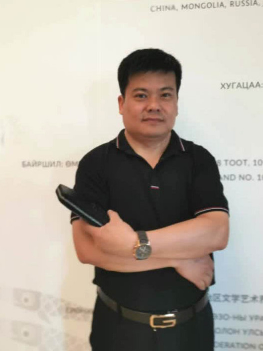 張洪光(孫瀛洲(聊城)文化傳播有限公司董事長、格物文化藝術院院長) 張洪光(孫瀛洲(聊城)文化傳播有限公司董事長、格物文化藝術院院長)