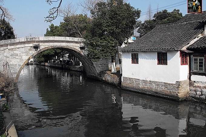 萬安橋(上海市青浦區金澤鎮境內的文物保護單位) 萬安橋(上海市青浦區金澤鎮境內的文物保護單位)