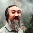 張緯中 張緯中