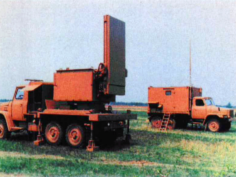 704-1雷達車