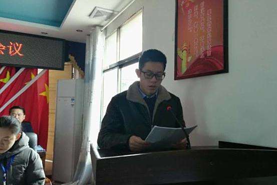 萬文亮(南昌市新建區石崗鎮黨委委員、副鎮長) 萬文亮(南昌市新建區石崗鎮黨委委員、副鎮長)