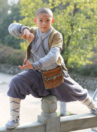 釋小松 釋小松