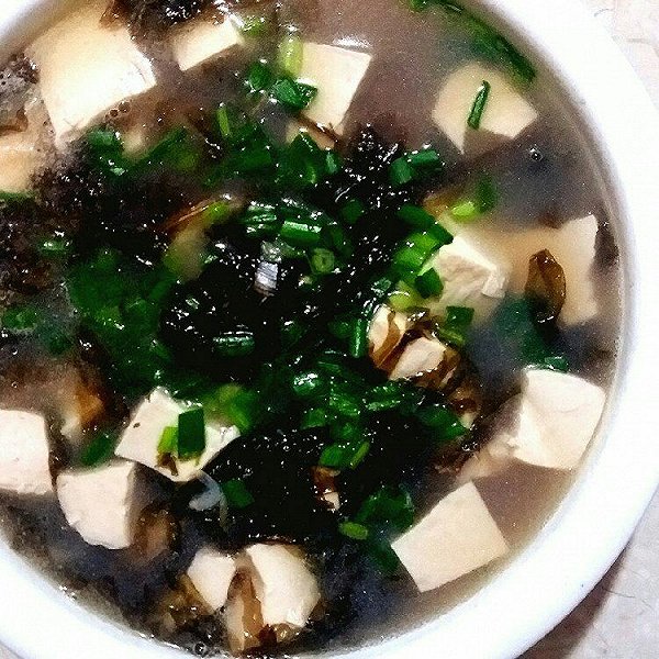 紫菜豆腐湯