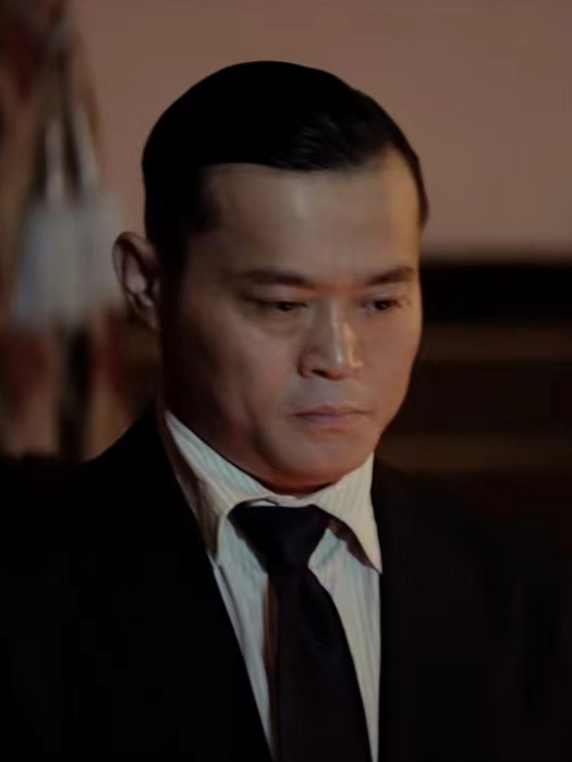 白磊(民國喜劇電影《奉天往事》中的角色) 白磊(民國喜劇電影《奉天往事》中的角色)