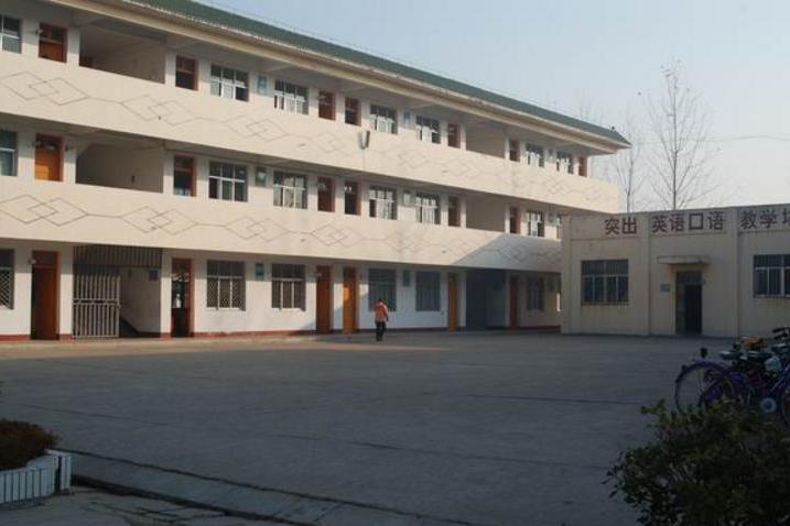 淺集國小 淺集國小