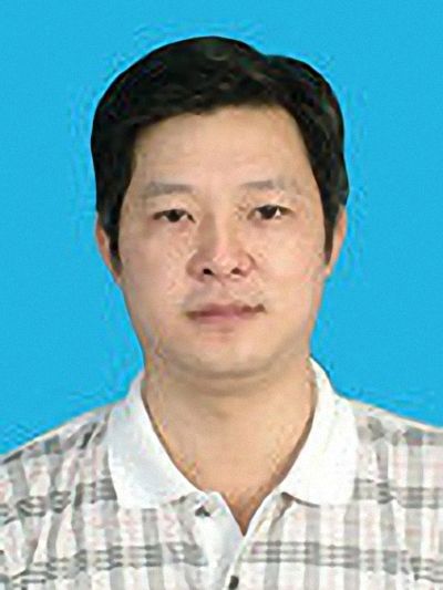 孫曉東(宜昌市三峽工委黨工委委員、副主任) 孫曉東(宜昌市三峽工委黨工委委員、副主任)