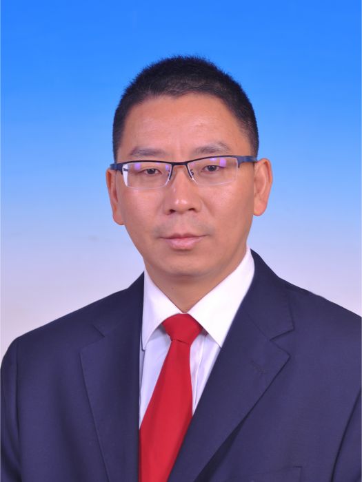 楊定剛(政協貴州省桐梓縣委員會副主席、三級調研員) 楊定剛(政協貴州省桐梓縣委員會副主席、三級調研員)