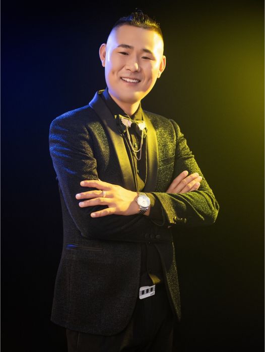 小石頭(華語男歌手) 小石頭(華語男歌手)