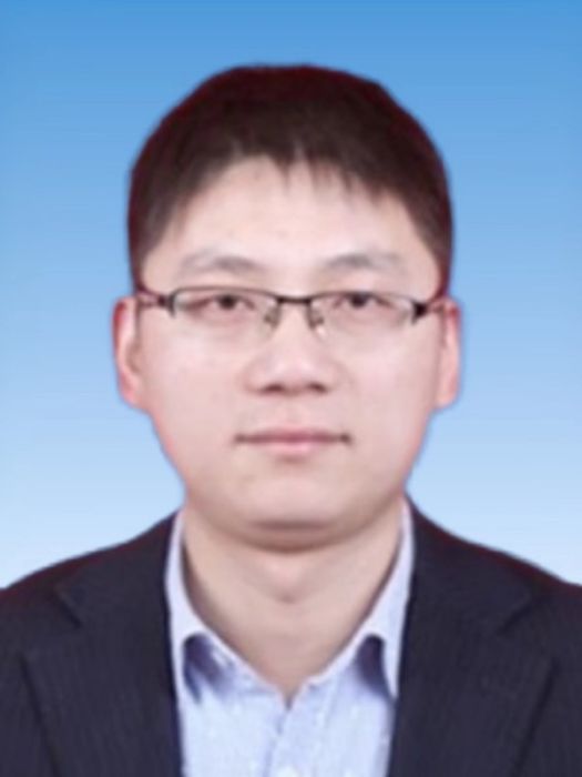 尹強(山東省棲霞市政府辦公室黨組成員、副主任) 尹強(山東省棲霞市政府辦公室黨組成員、副主任)