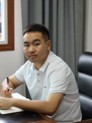 根呷翁須(四川省瀘州市瀘縣現代農業園區黨工委委員、管委會副主任(掛職)) 根呷翁須(四川省瀘州市瀘縣現代農業園區黨工委委員、管委會副主任(掛職))