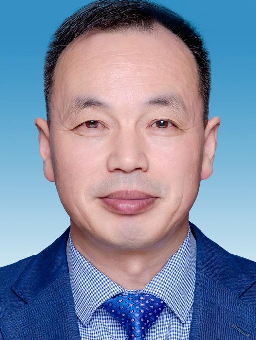 李擁軍(嘉興市教育局黨組成員、二級調研員) 李擁軍(嘉興市教育局黨組成員、二級調研員)