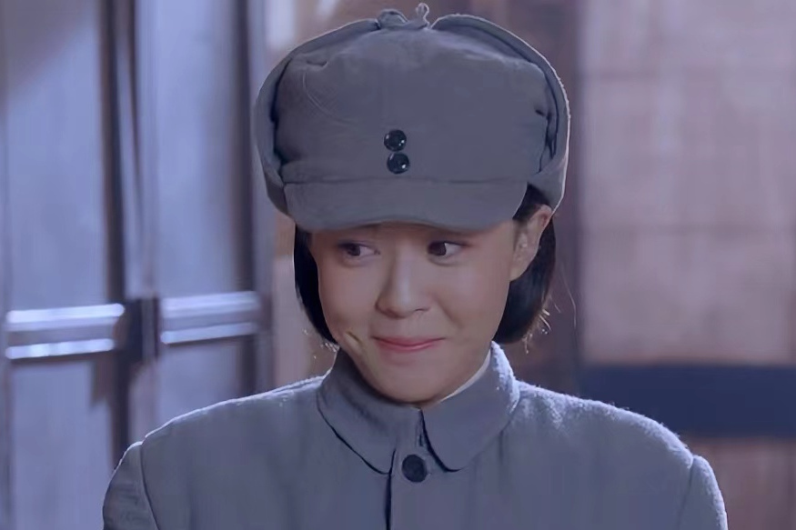 梁婷婷(抗日題材劇《烽火抗大》中的角色) 梁婷婷(抗日題材劇《烽火抗大》中的角色)