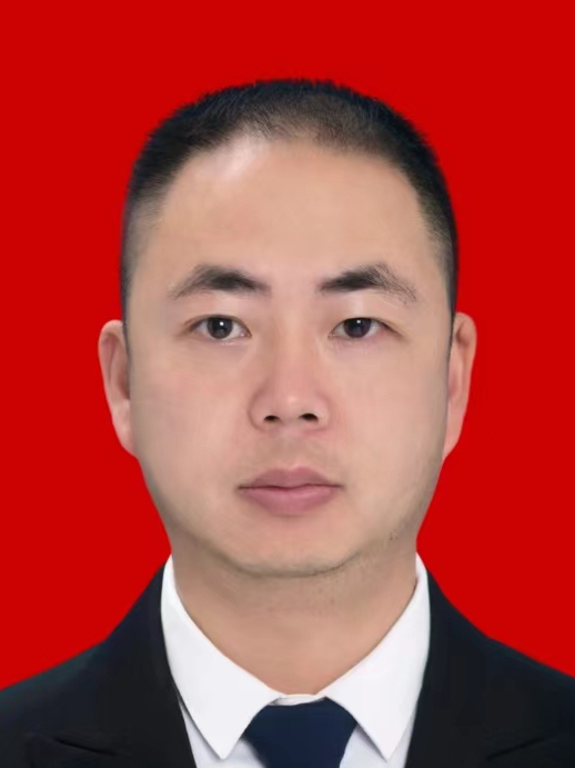 趙鵬(湖南省邵陽市城步苗族自治縣林業局黨組成員、副局長) 趙鵬(湖南省邵陽市城步苗族自治縣林業局黨組成員、副局長)