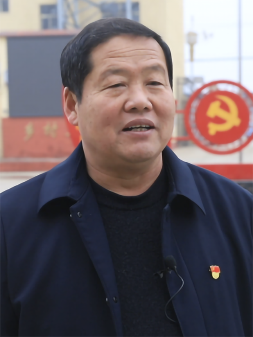 孫學平(中共二十大代表,山東省菏澤市曹縣大集鎮孫莊村黨總支書記) 孫學平(中共二十大代表,山東省菏澤市曹縣大集鎮孫莊村黨總支書記)