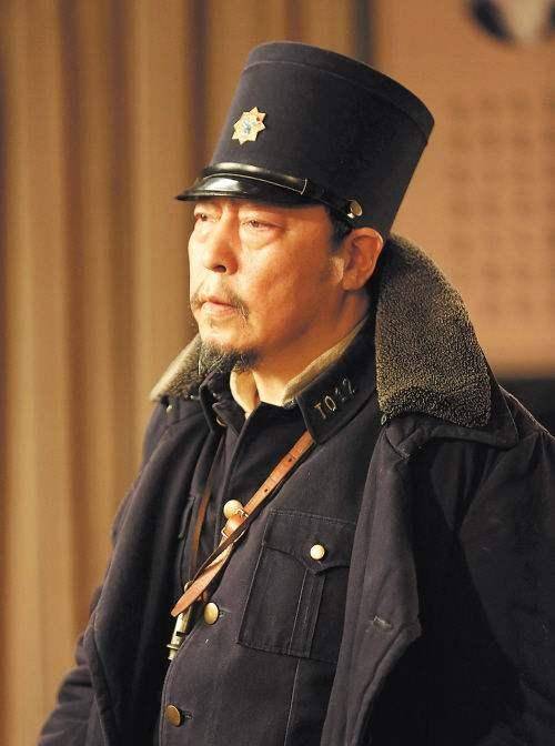 鋒刃(2014年黃渤主演的年代懸疑劇) 鋒刃(2014年黃渤主演的年代懸疑劇)
