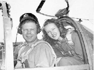里查德·邦格與麥考莉在P—38戰鬥機上
