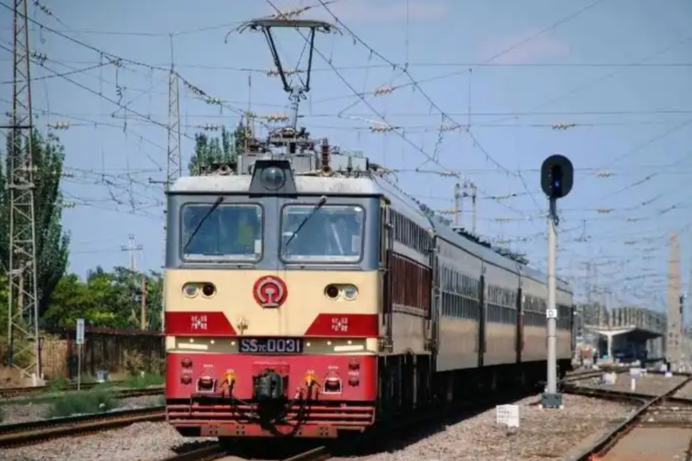 7519次列車 7519次列車