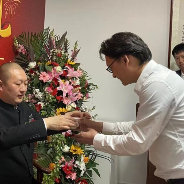 馬亞東(藝術品鑑定估價師、收藏家、古玩鑑賞家)