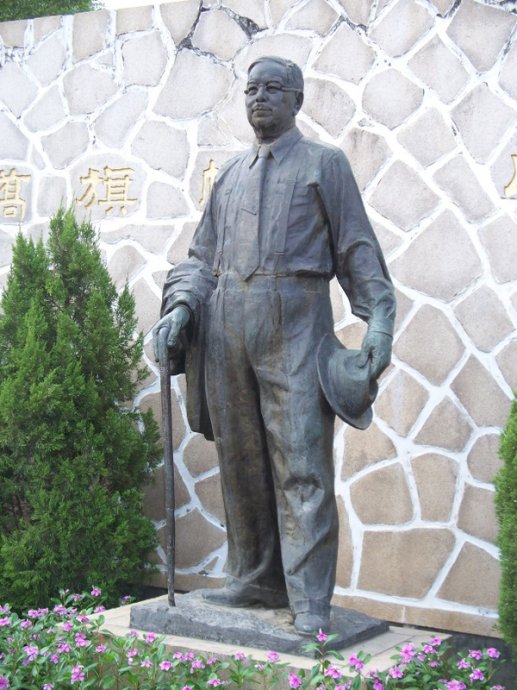陳嘉庚雕像