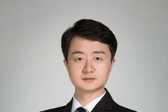 張鵬飛(武漢奇佶醫療美容門診醫生) 張鵬飛(武漢奇佶醫療美容門診醫生)