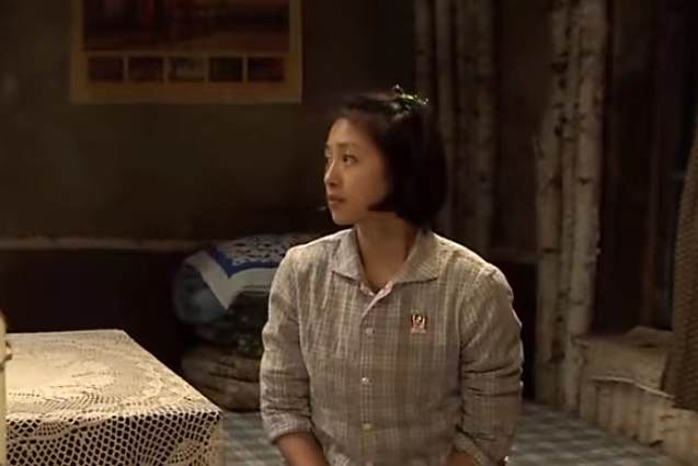 孫曼玲(電視劇《知青》中的角色,由張齡心飾演) 孫曼玲(電視劇《知青》中的角色,由張齡心飾演)