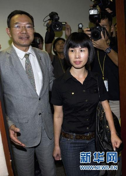 7月27日，香港導遊李巧珍在記者會上