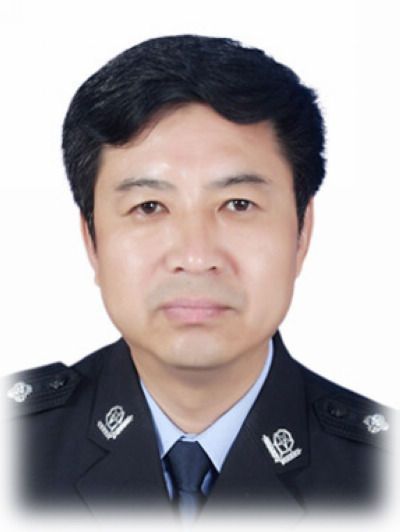 劉文學(遼寧省葫蘆島市建昌縣公安局副局長) 劉文學(遼寧省葫蘆島市建昌縣公安局副局長)