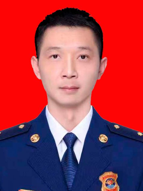 易志勇(貴州省貴陽市白雲區人民政府辦公室副主任（兼）、貴陽市消防救援支隊白雲區大隊大隊長)