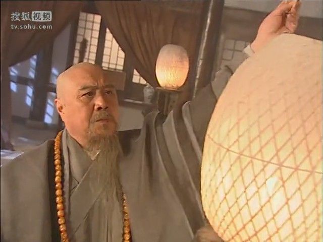 裘霸天 裘霸天