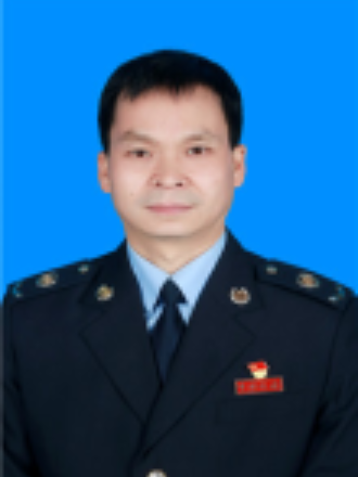 盧勇(國家稅務總局松桃苗族自治縣稅務局黨委書記) 盧勇(國家稅務總局松桃苗族自治縣稅務局黨委書記)
