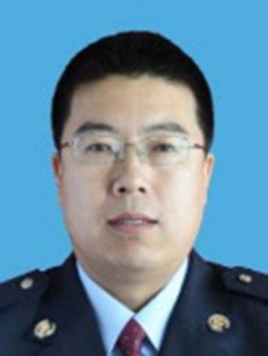 王文匯(國家稅務總局長春市稅務局黨委委員、副局長) 王文匯(國家稅務總局長春市稅務局黨委委員、副局長)