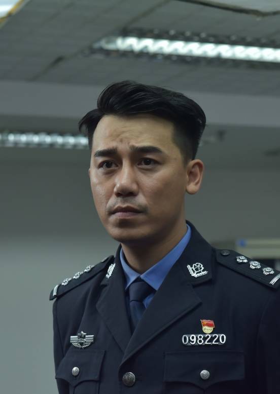 獵襲(青年新銳導演劉艷傑執導的公安題材動作影片)