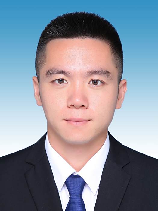 鐘磊(浙江省舟山市普陀區政府辦公室黨組成員、副主任) 鐘磊(浙江省舟山市普陀區政府辦公室黨組成員、副主任)
