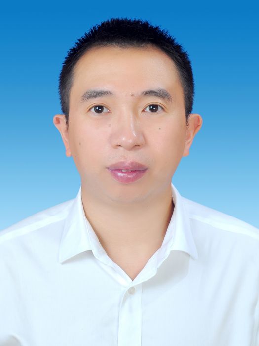熊健(湖北省枝江市司法局黨組成員、政治部主任) 熊健(湖北省枝江市司法局黨組成員、政治部主任)