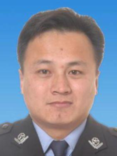 呂志剛(內蒙古呼和浩特市武川縣副縣長、公安局局長) 呂志剛(內蒙古呼和浩特市武川縣副縣長、公安局局長)