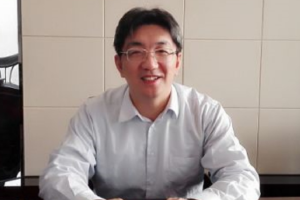 梁凱(誠益通董事長,董事) 梁凱(誠益通董事長,董事)